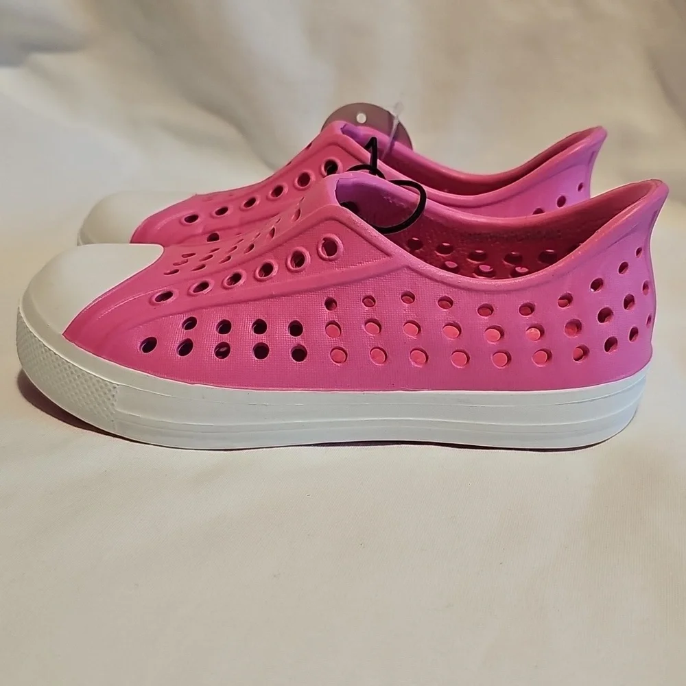 Wonder Nation Toddler Girls 9-10 EVA Water Sneakers New